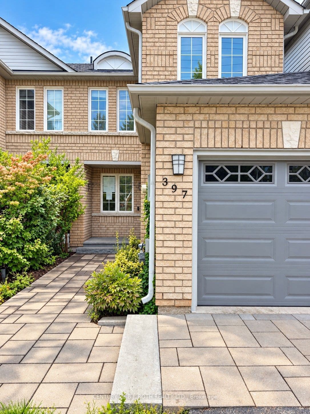397 FERNDALE Drive S, Barrie, ON L4N 0M1