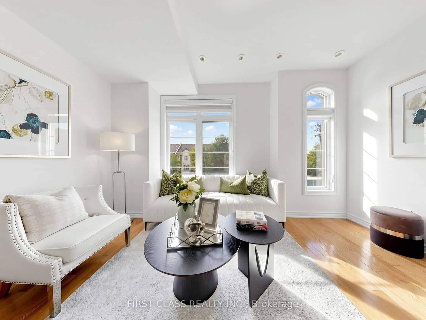 37 Drewry Avenue 7, Toronto, ON M2M 0B4
