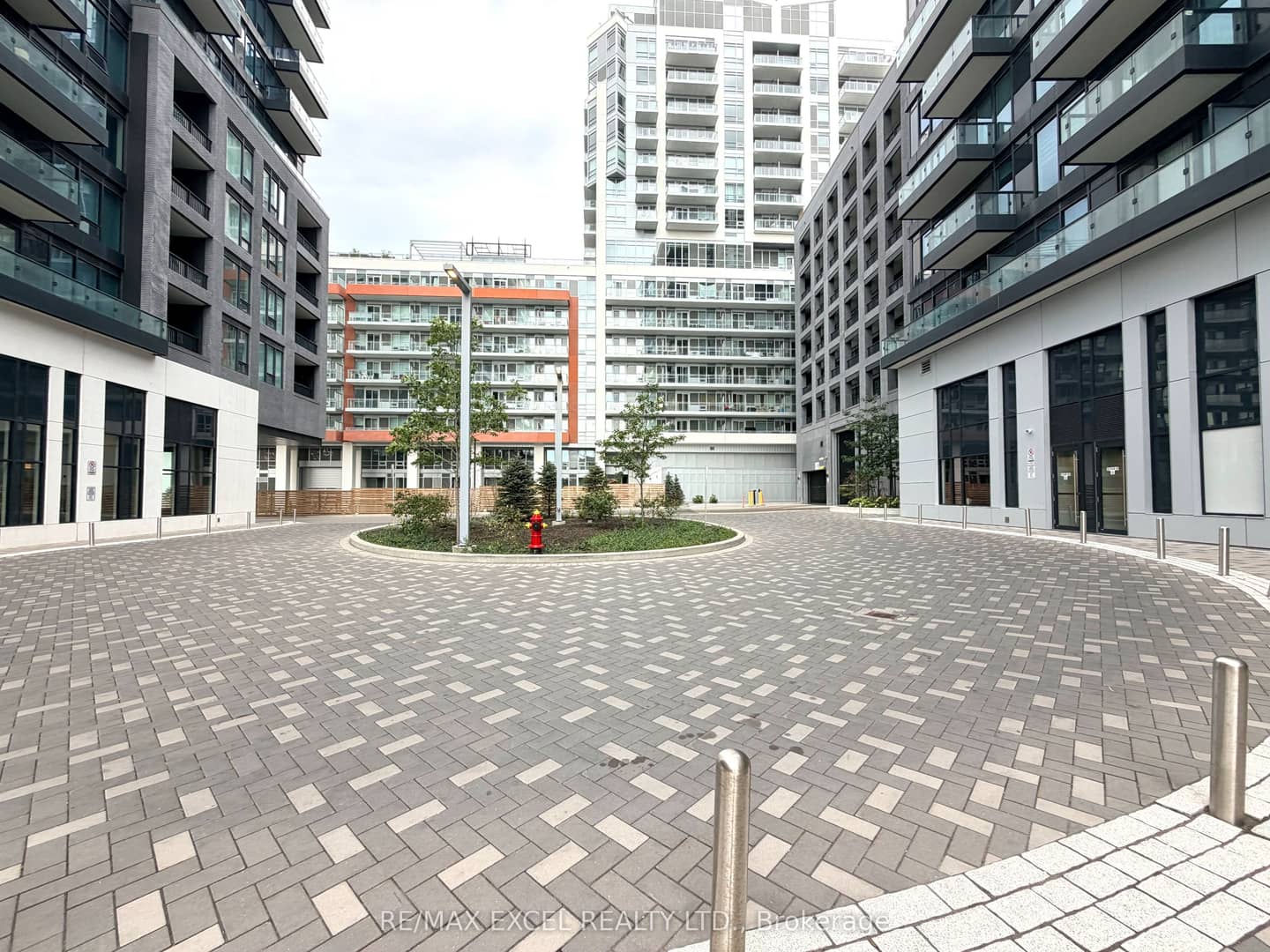 8868 Yonge Street 809E, Richmond Hill, ON L4C 1Z8