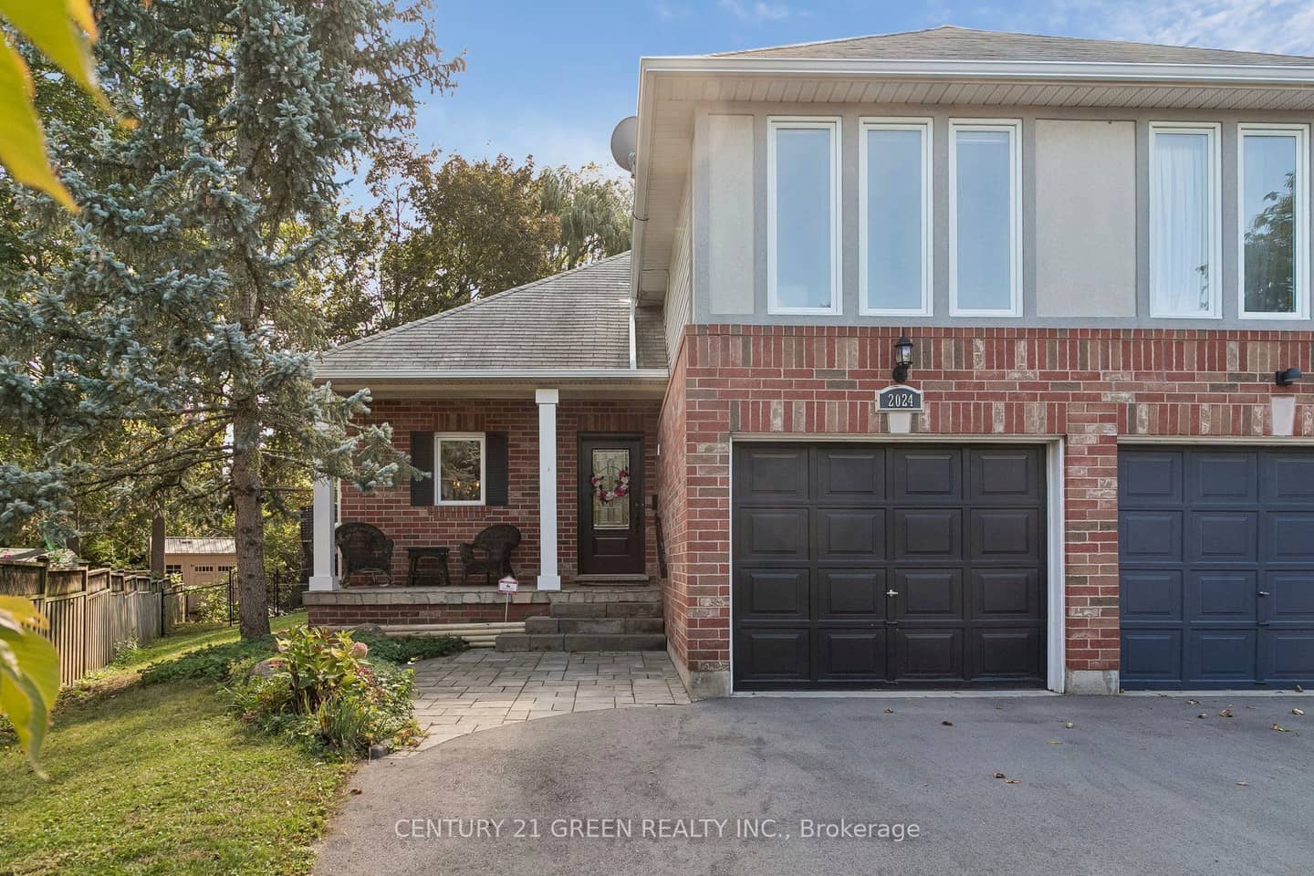 2024 Grovetree Lane, Burlington, ON L7R 4V4