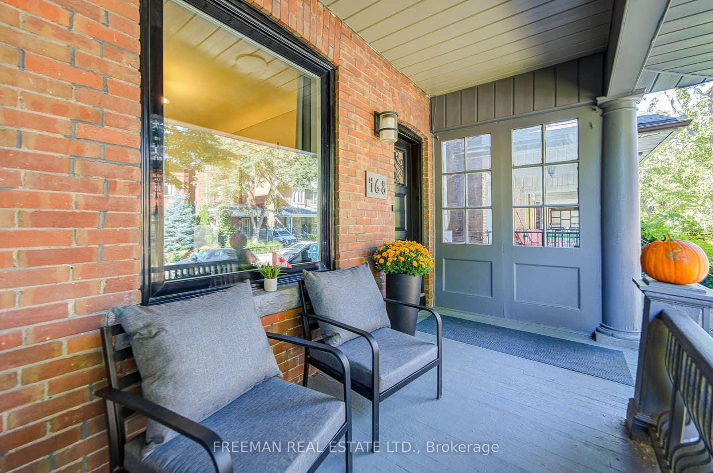 468 Markham Street, Toronto, ON M6G 2L3