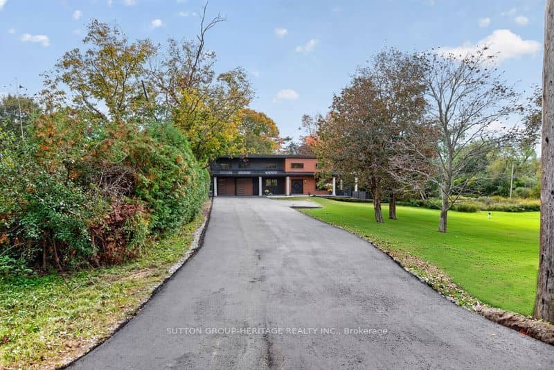 625 Townline Road W, Whitby, ON L0B 1A0