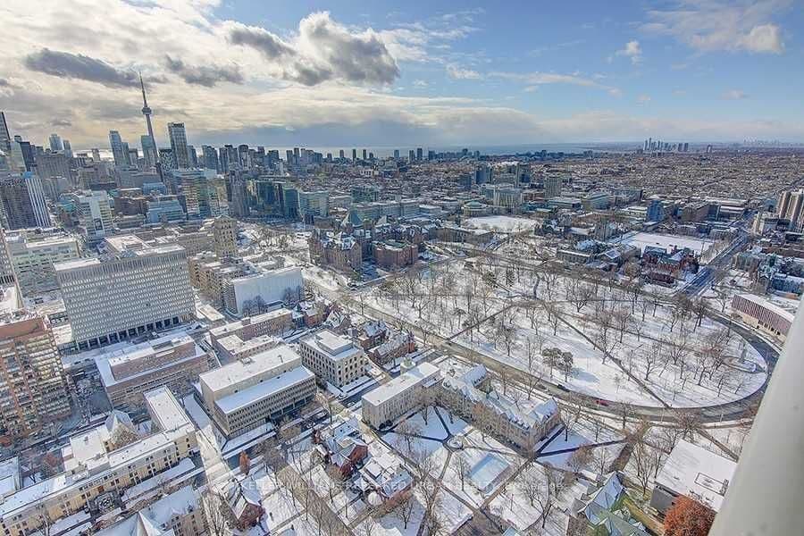 65 St Mary Street 4401, Toronto, ON M5S 0A6