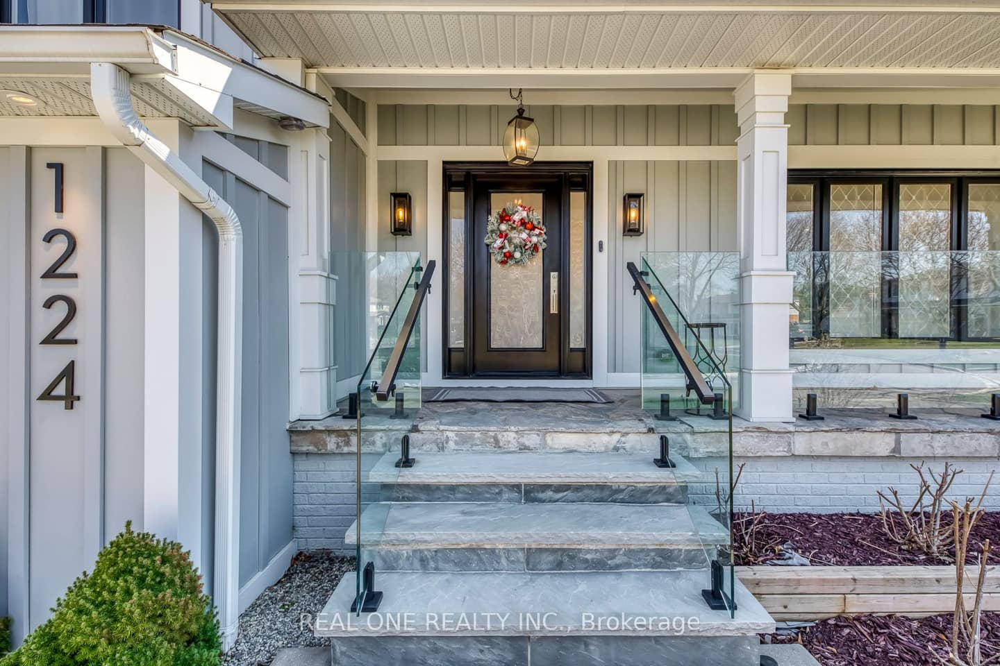 1224 Willowbrook Drive, Oakville, ON L6L 2K1