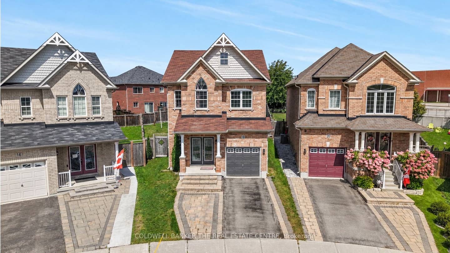 18 Herefordshire Crescent, Newmarket, ON L9N 0B7