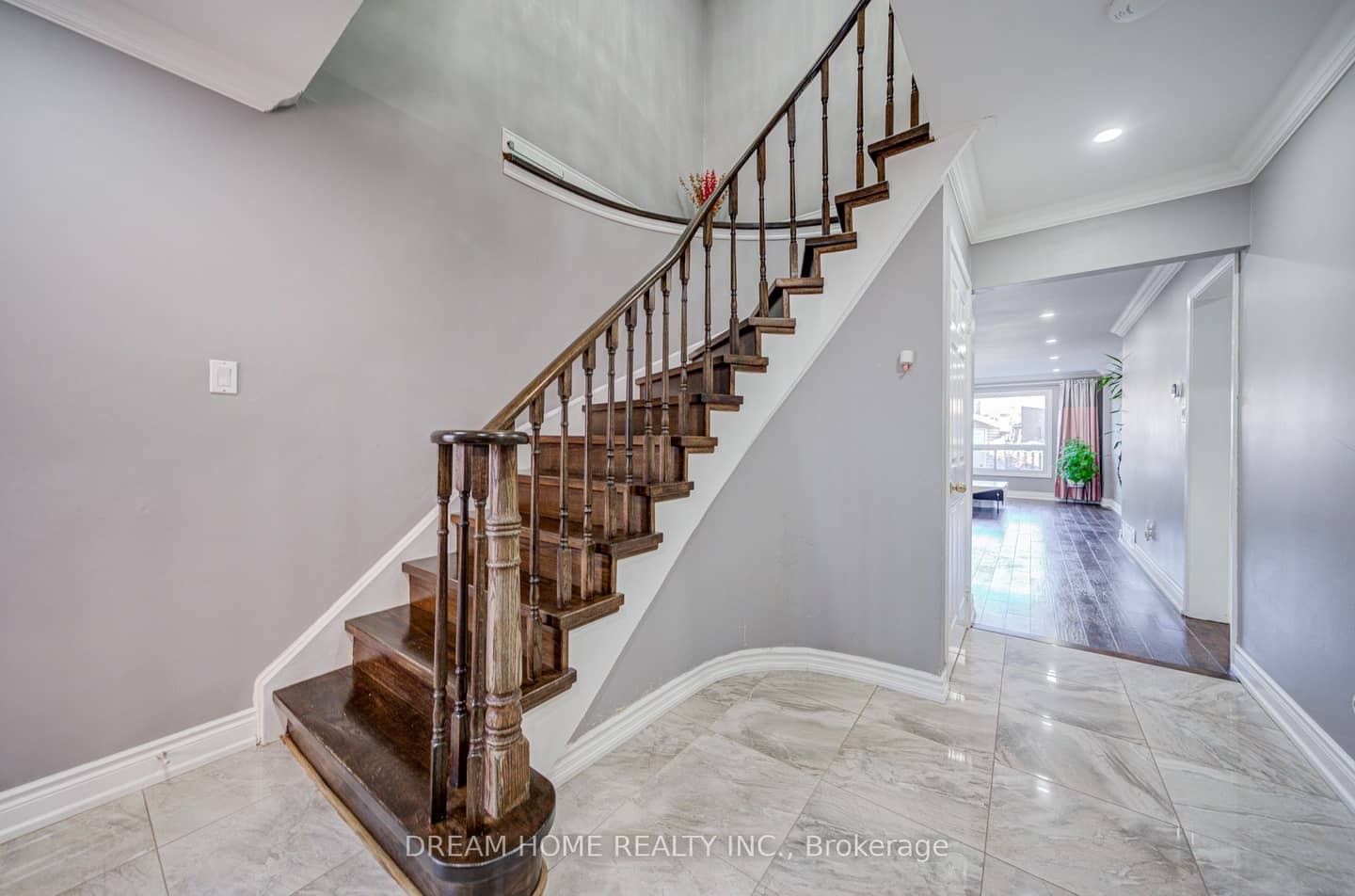 100 Douglas Haig Drive, Markham, ON L3S 1Z4