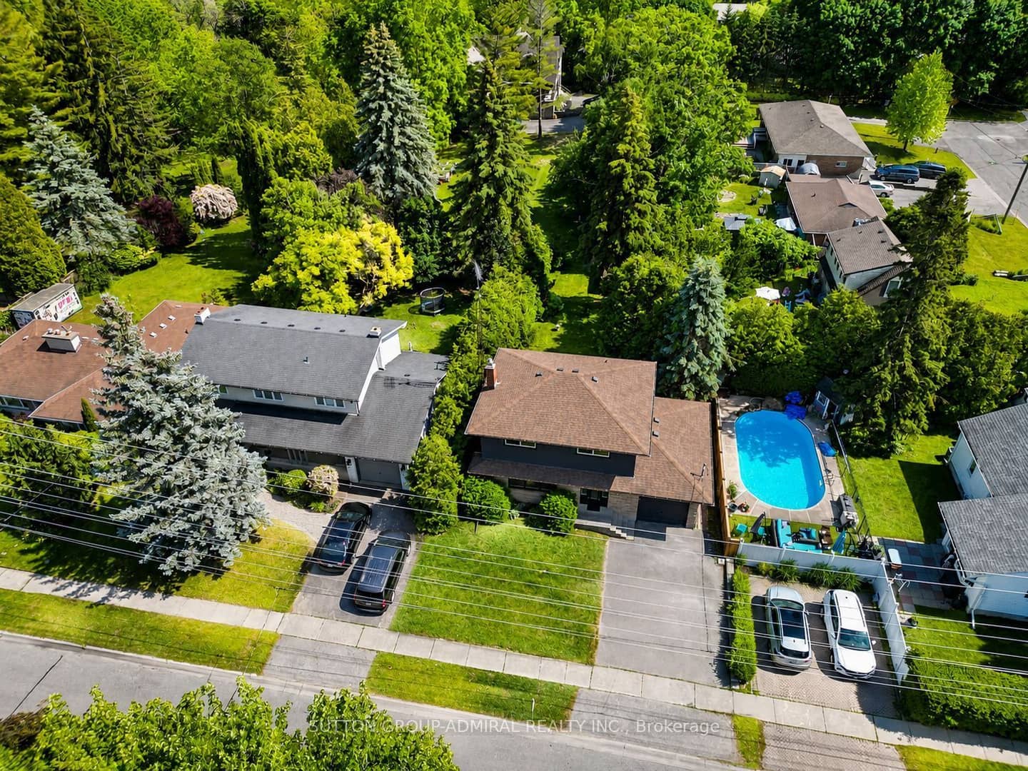 865 Regent Drive, Oshawa, ON L1G 1J2