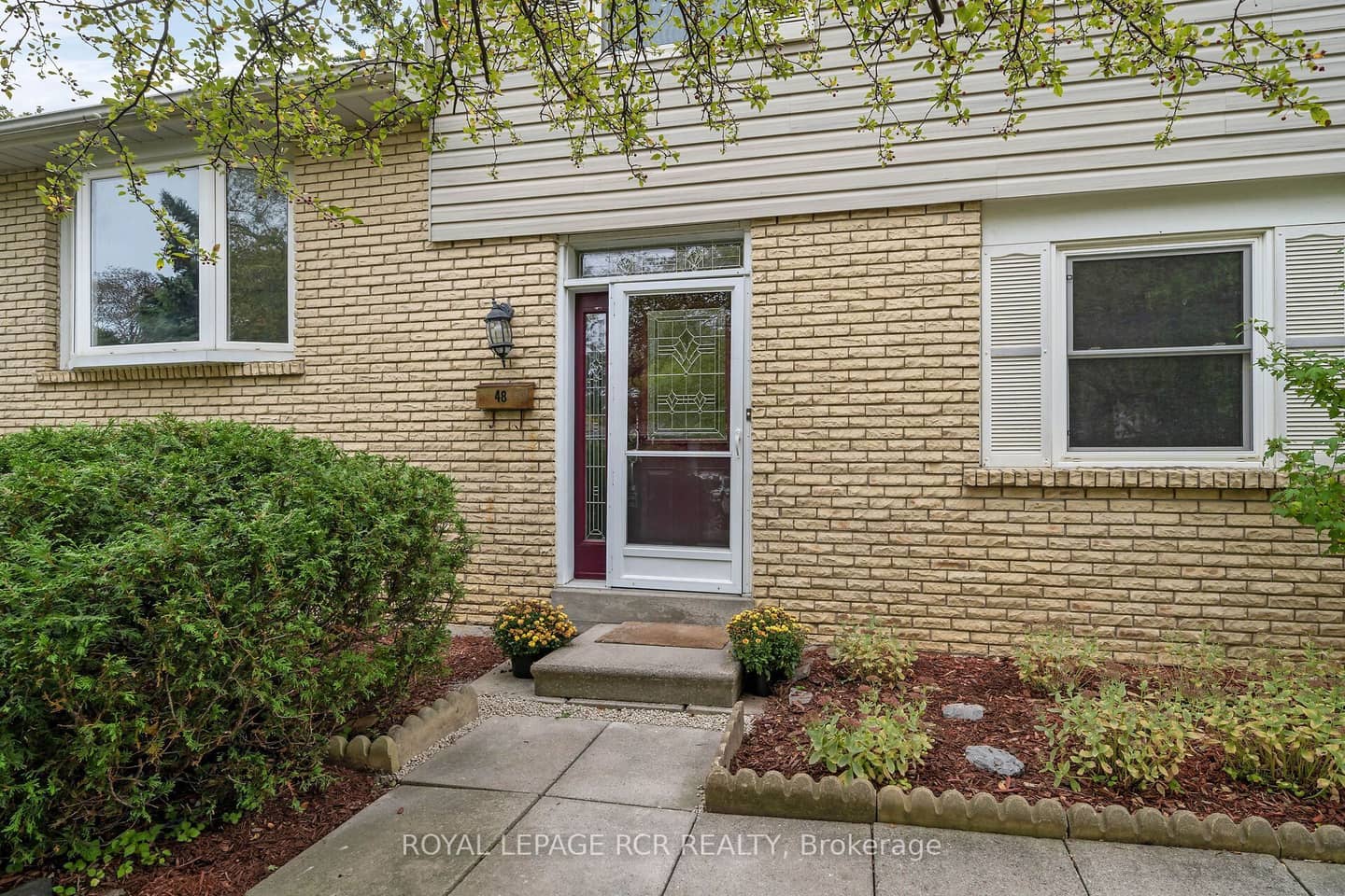 48 Esplanade Road, Brampton, ON L6T 2C8