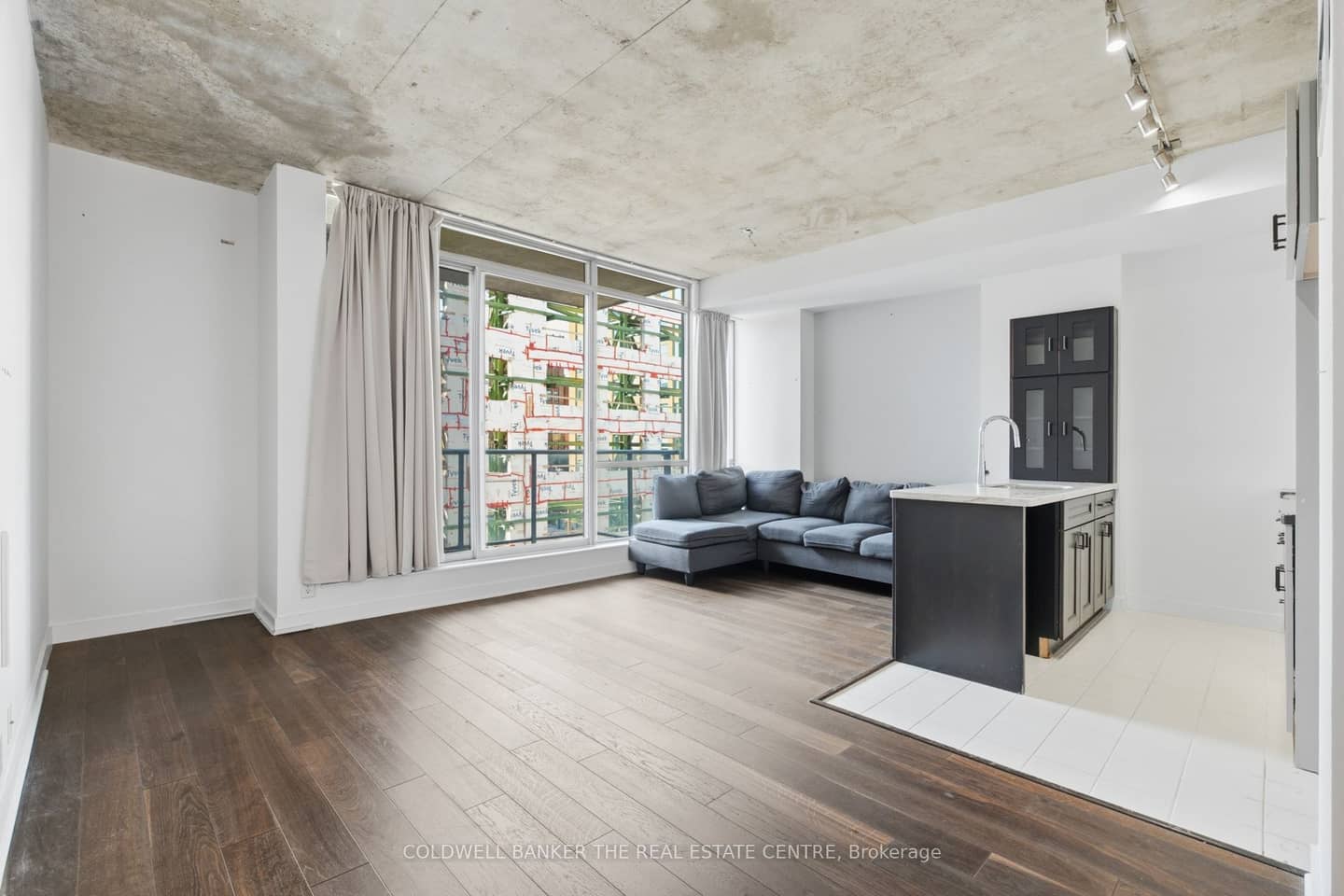 36 Charlotte Street 501, Toronto, ON M5V 3P7