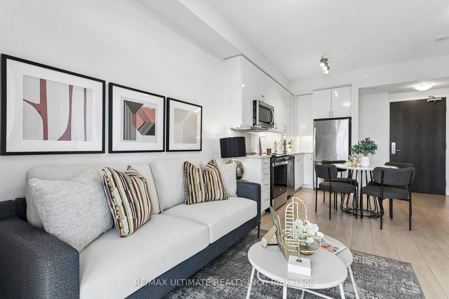 38 Annie Craig Drive 4409, Toronto, ON M8V 0G9
