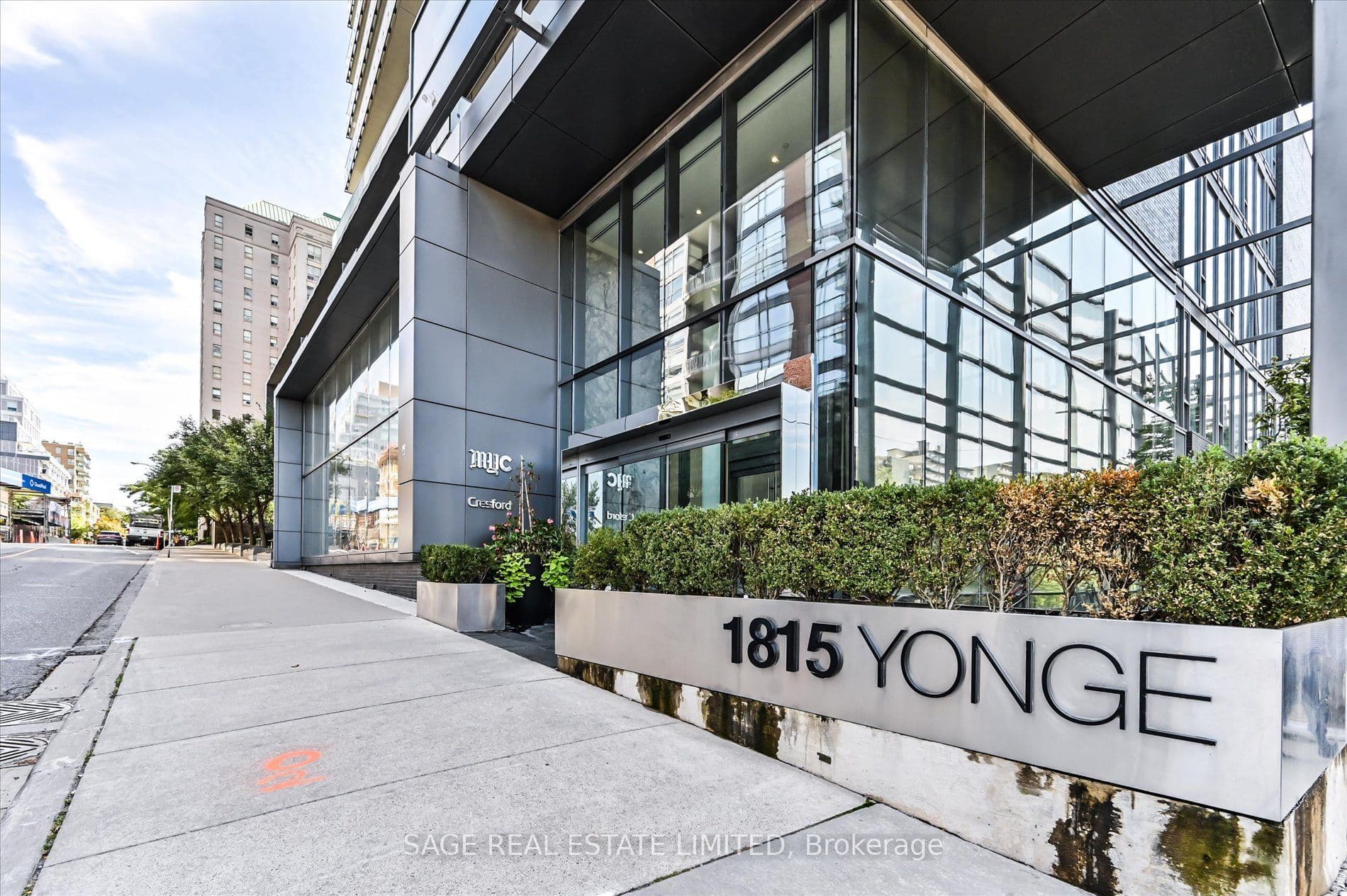 1815 Yonge Street 507, Toronto, ON M4T 2A4