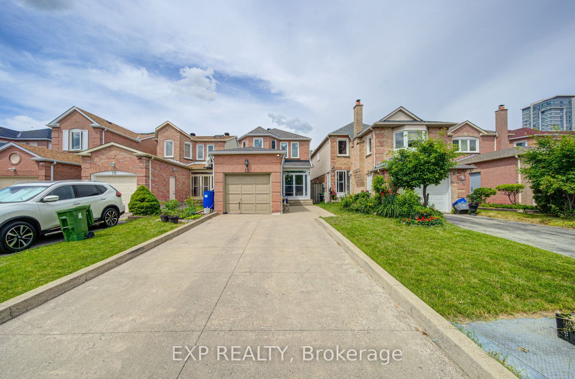 12 Staverton Court, Toronto, ON M1V 5G9