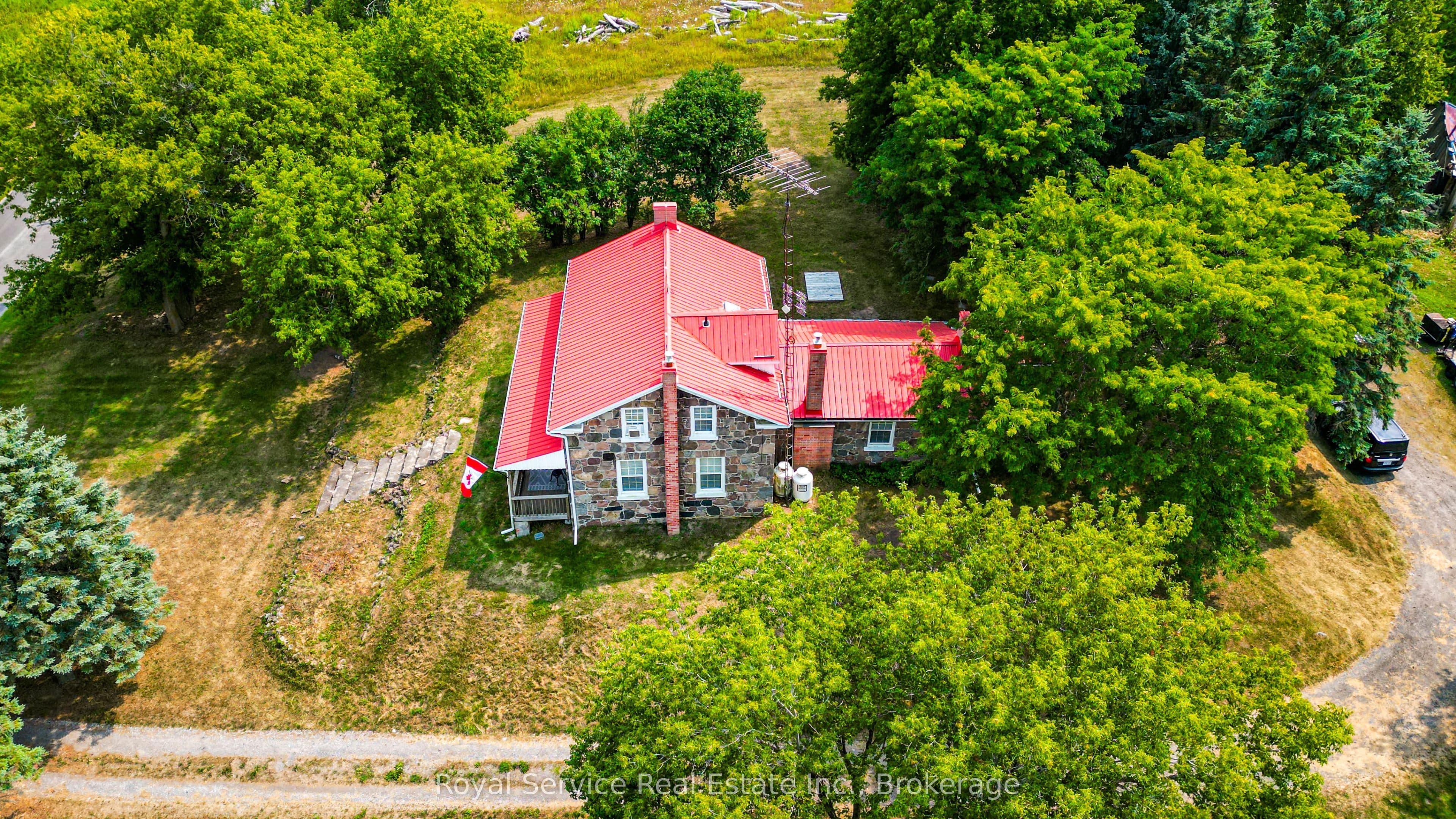 3142 Maple Grove Road, Clarington, ON L1C 6M7