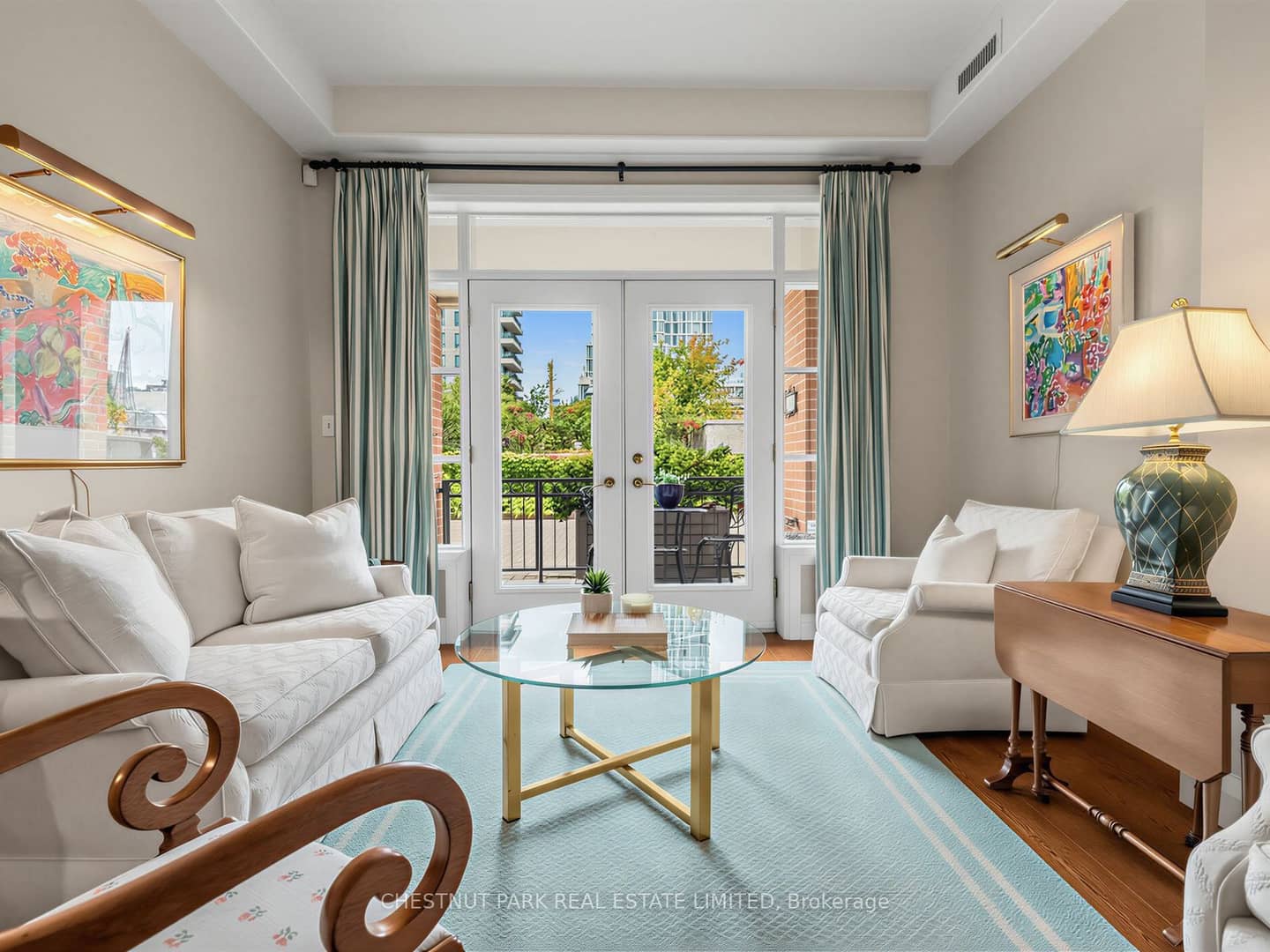 21 Shaftesbury Avenue 104, Toronto, ON M4T 3B4