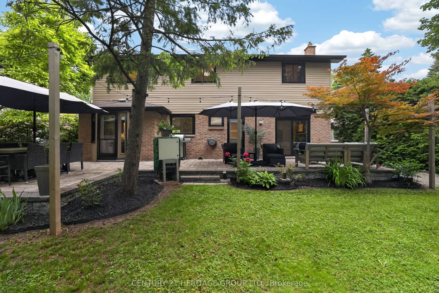 28 Innis Crescent, Richmond Hill, ON L4C 5K2