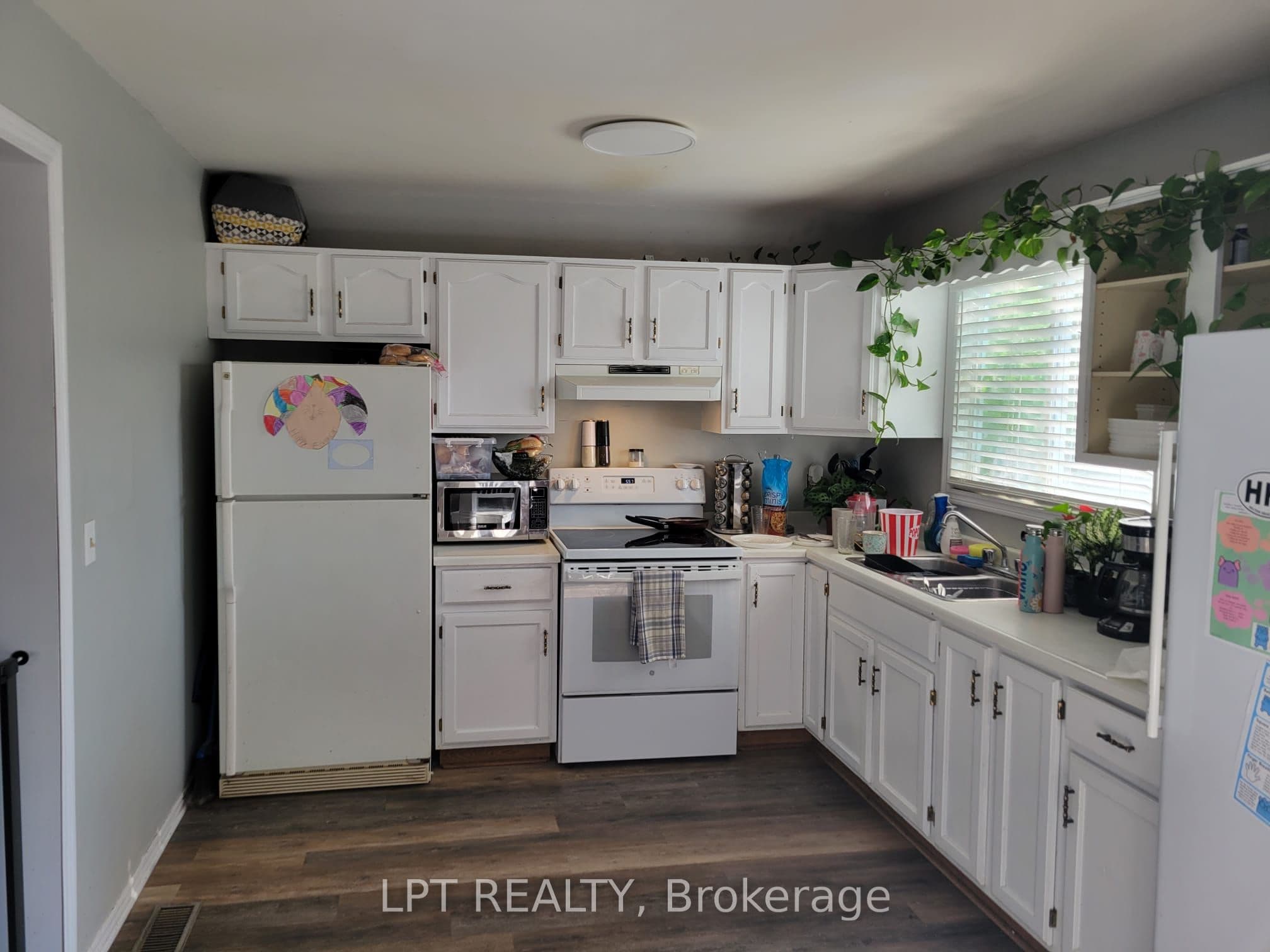 57 Poplar Crescent, Welland, ON L3C 6W2