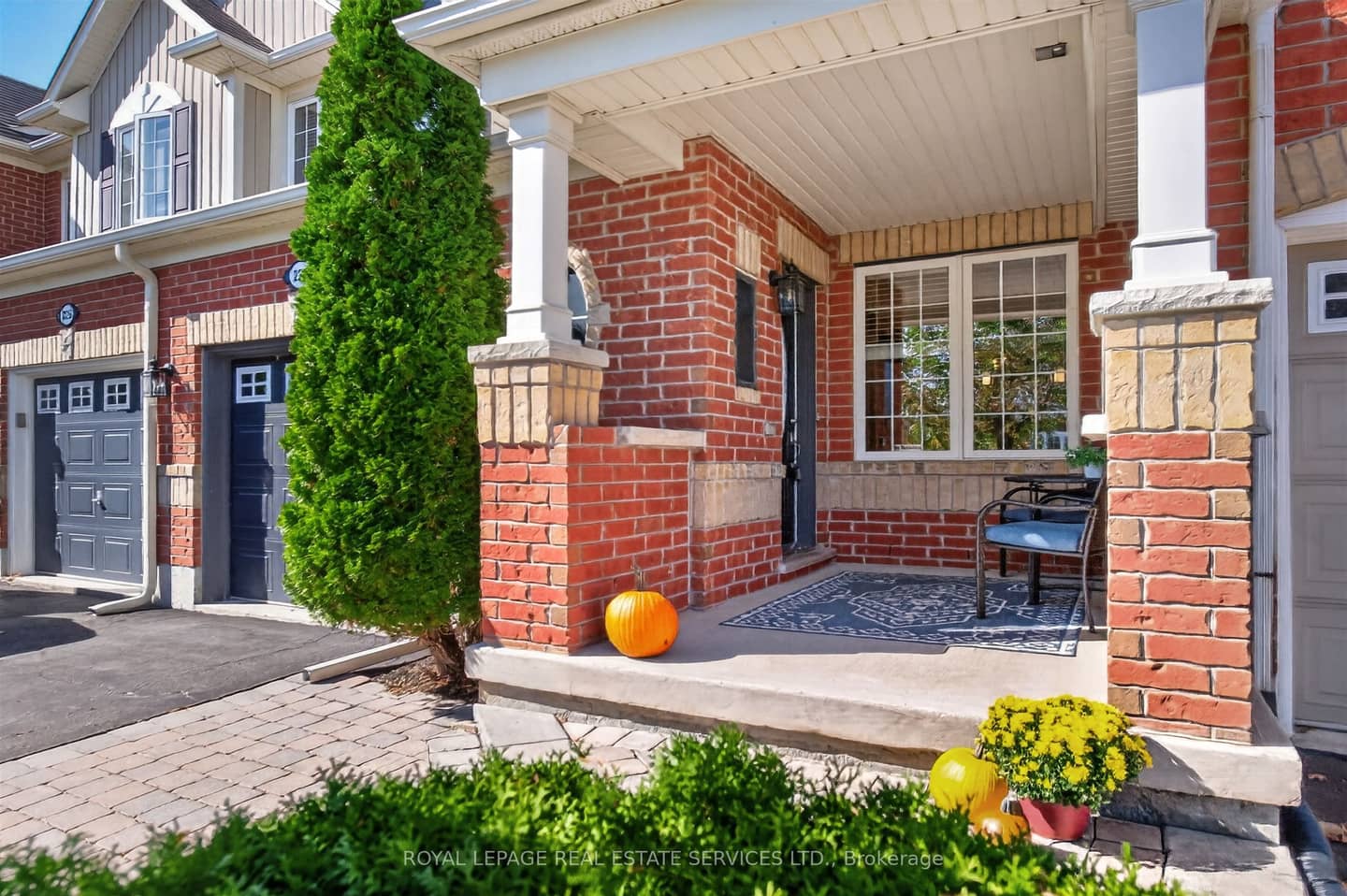 227 Prosser Circle, Milton, ON L9T 0P8