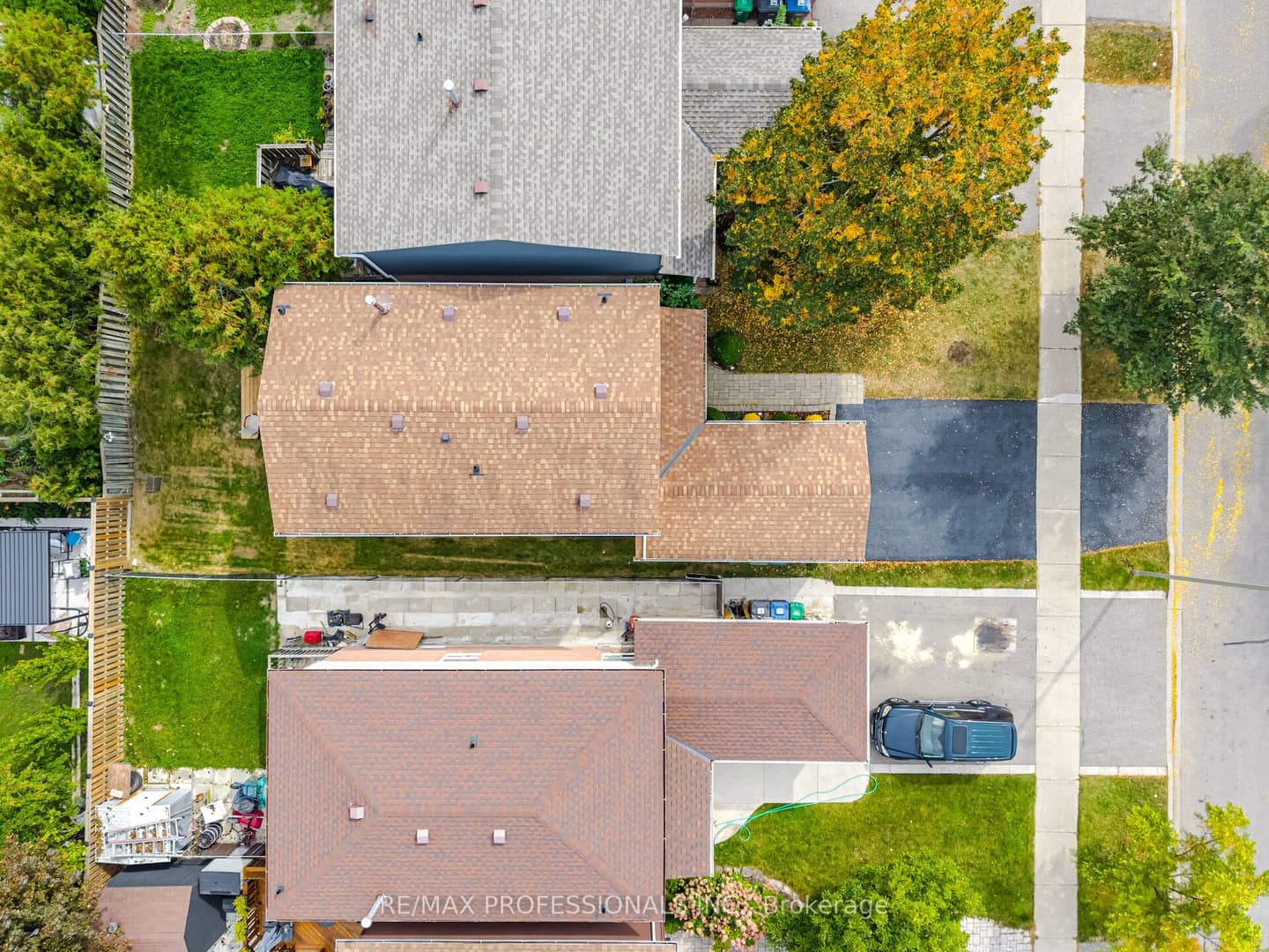 6081 Fullerton Crescent, Mississauga, ON L5N 3A3