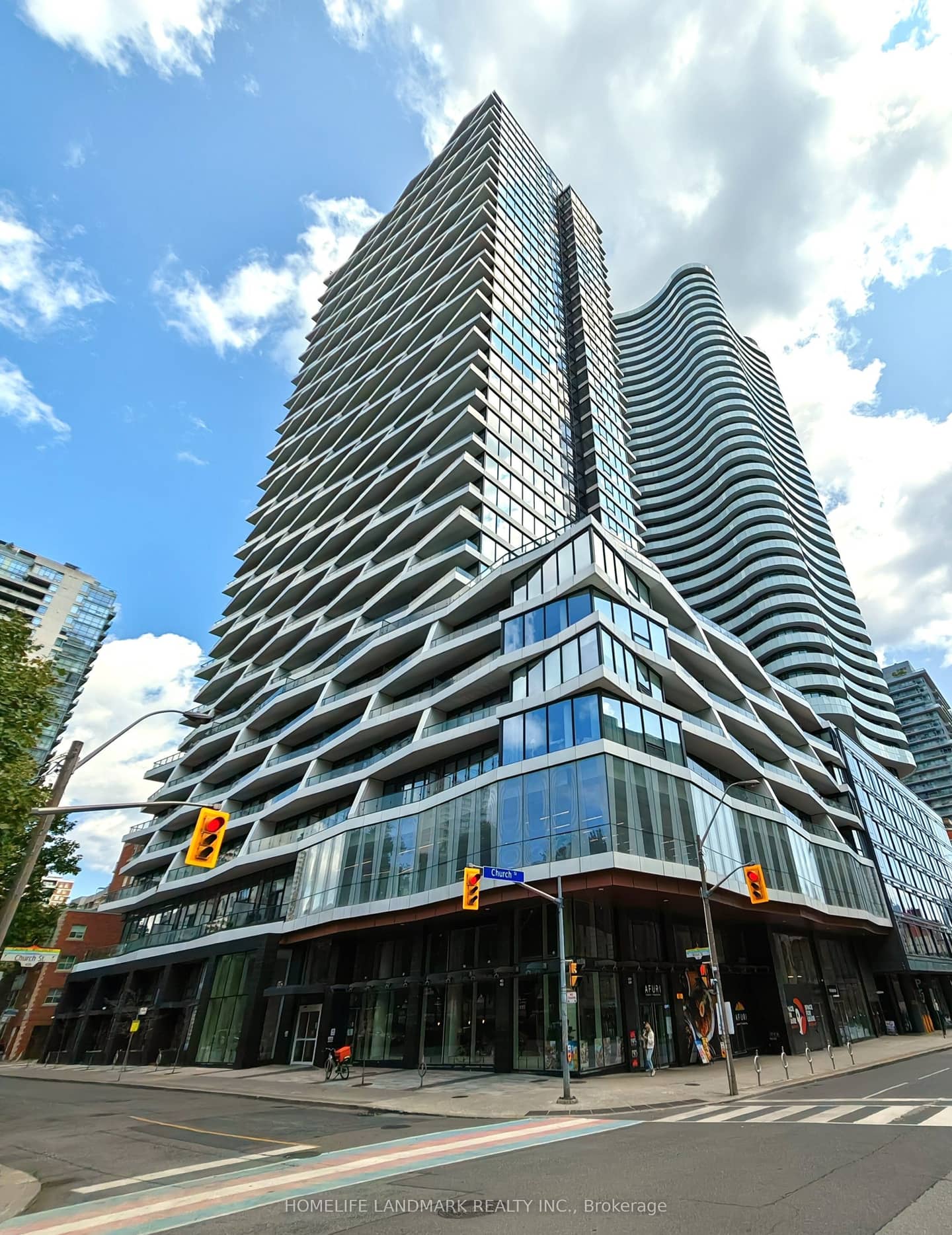 85 Wood Street 2117, Toronto, ON M4Y 0E8