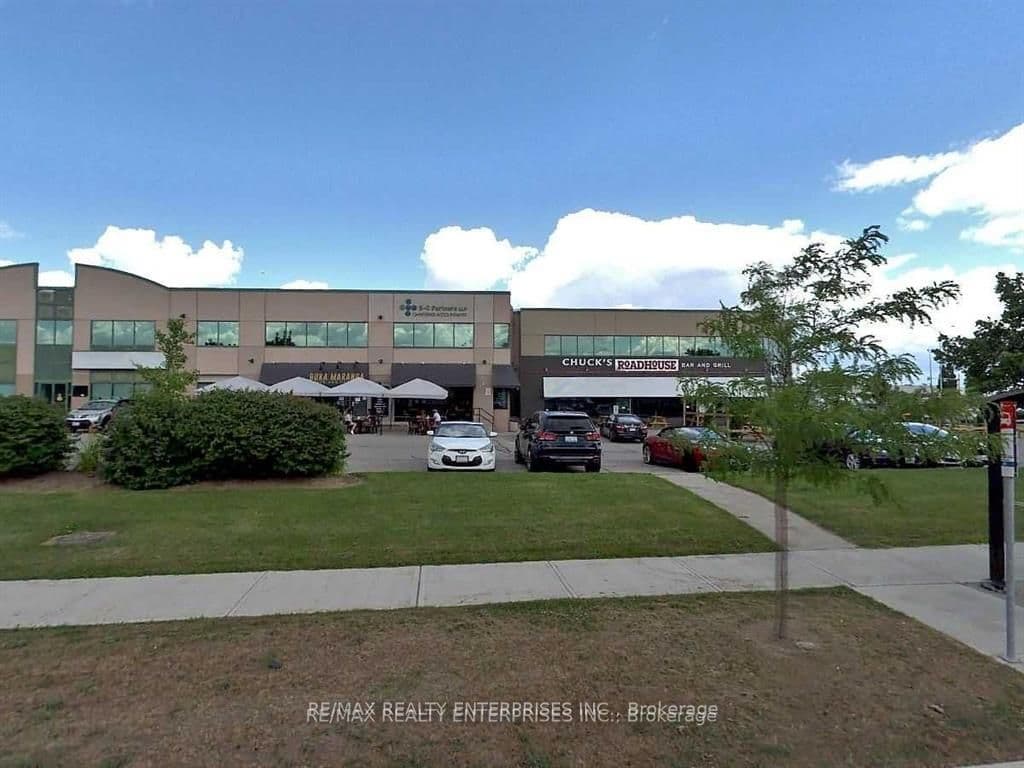 6465 Millcreek Drive 207, Mississauga, ON L5N 5R3