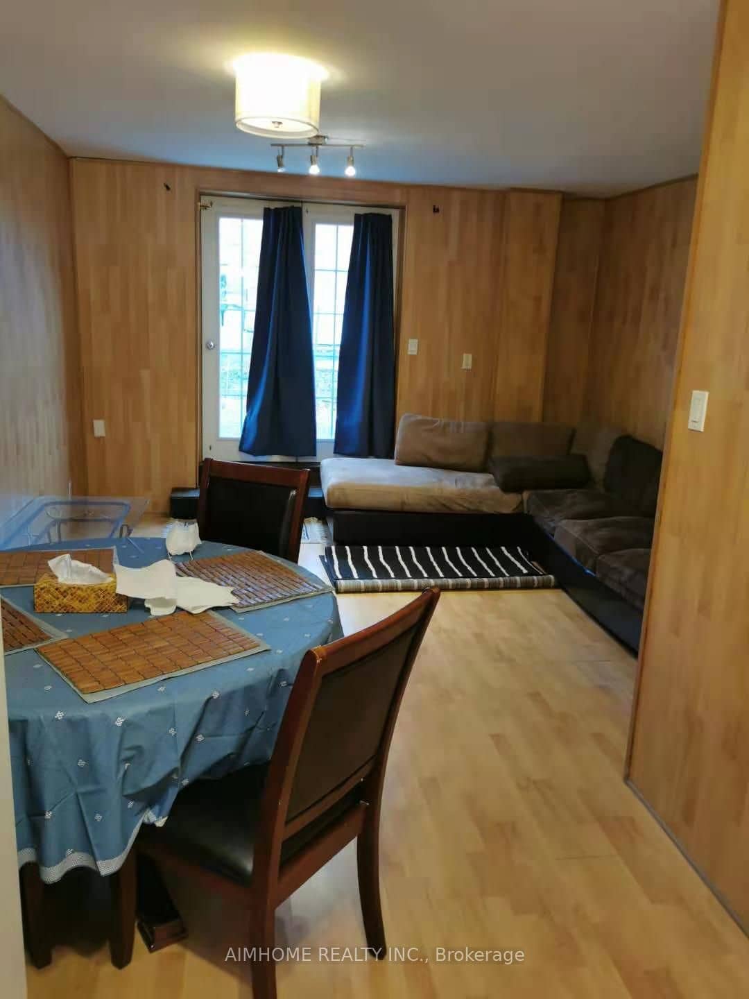 20 Lisburn Crescent, Toronto, ON M2J 2Z5