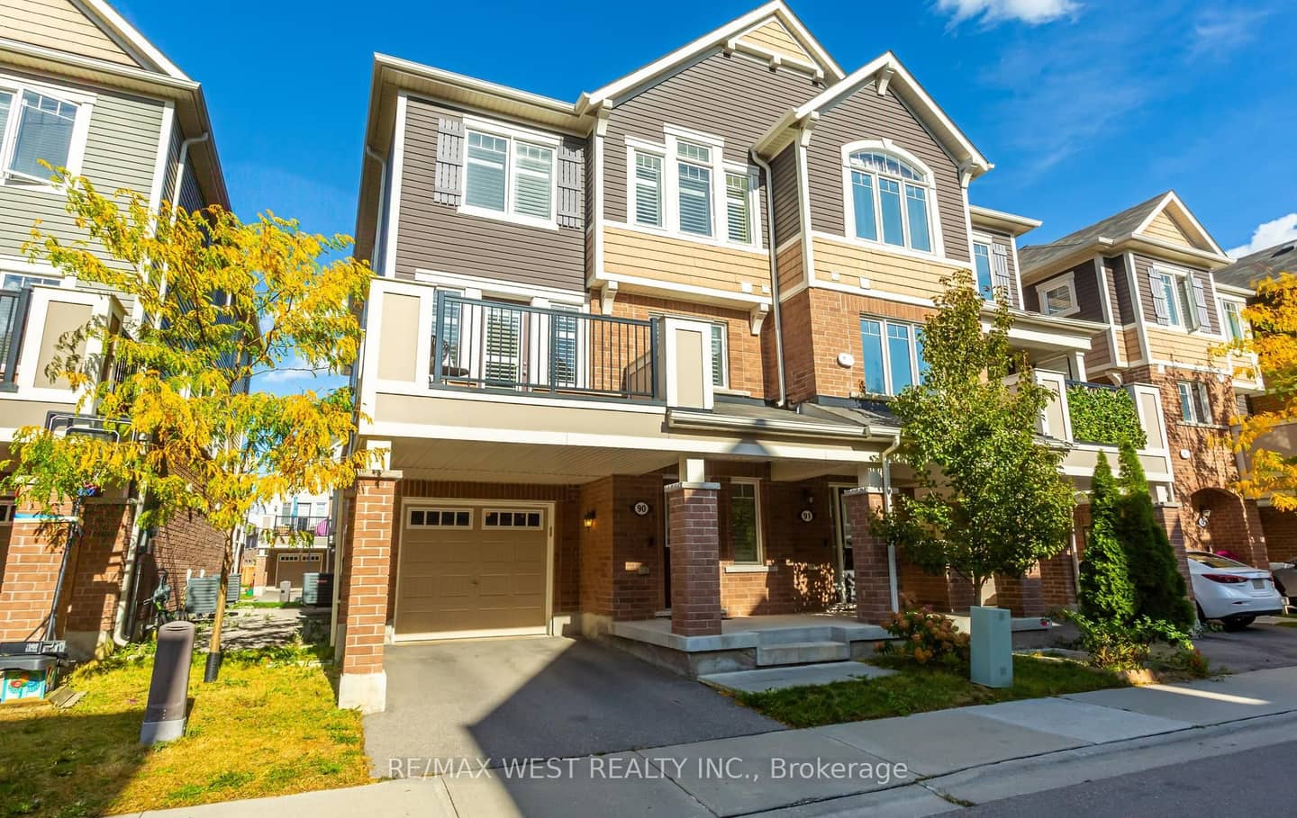 1000 Asleton Boulevard 90, Milton, ON L9T 9L6