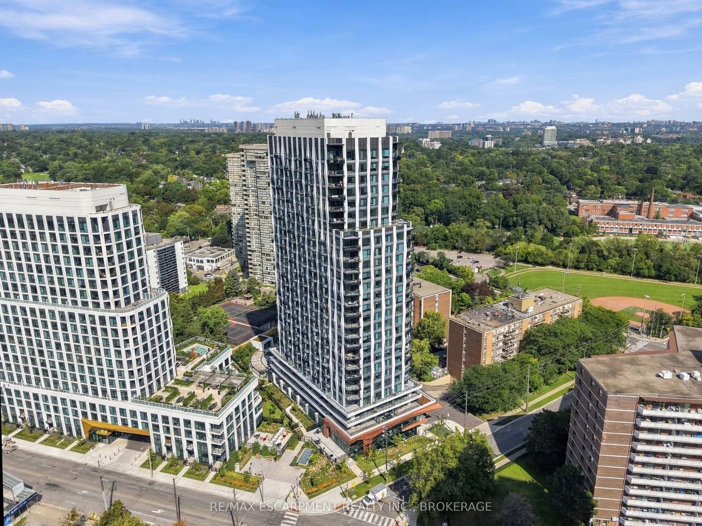 60 Central Park Road Way 2010, Toronto, ON M9A 0E6