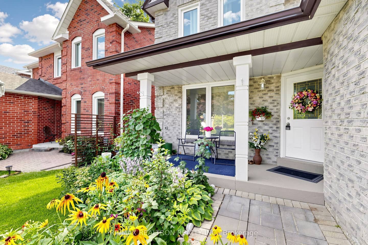 102 Kearney Drive, Ajax, ON L1T 2V6