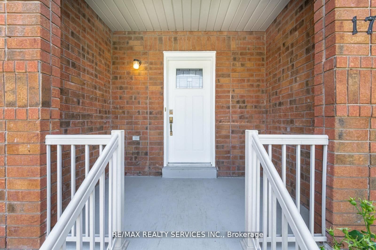 17 Dawes Road, Brampton, ON L6X 0R8