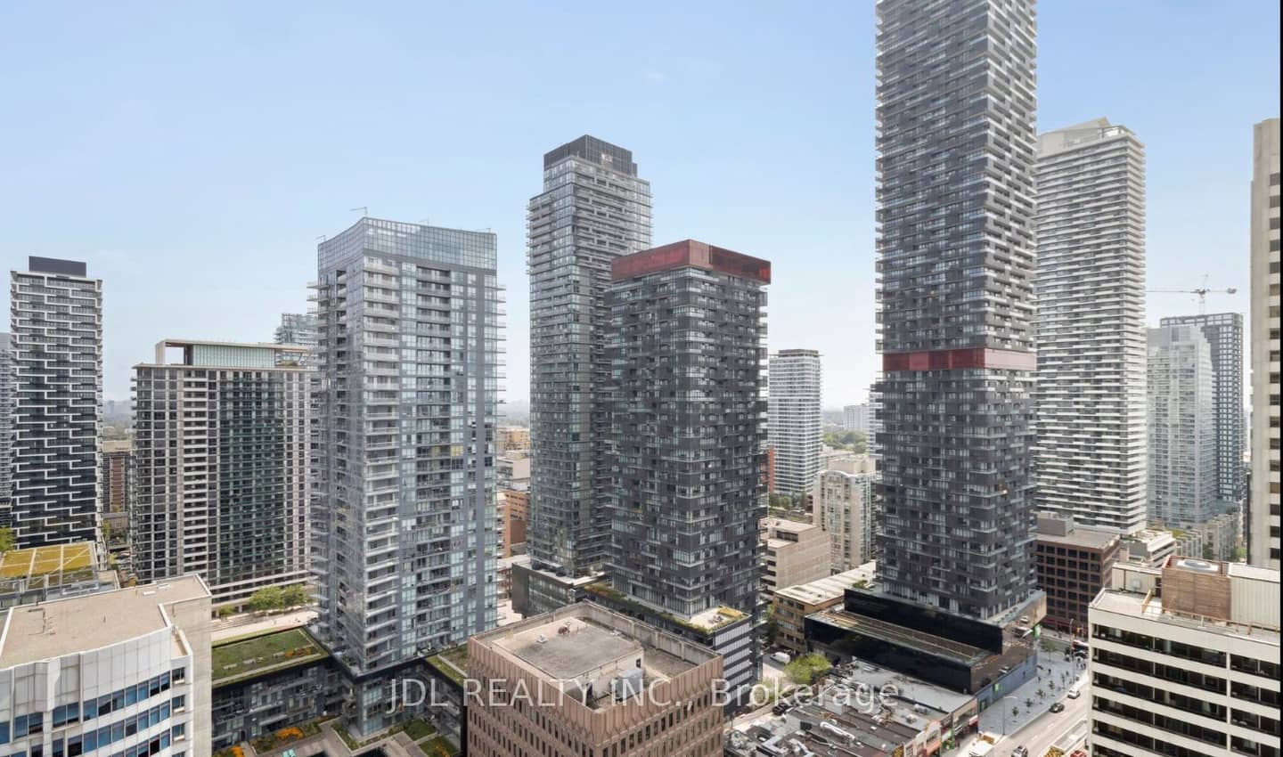 33 Helendale Avenue 2007, Toronto, ON M4S 3H7