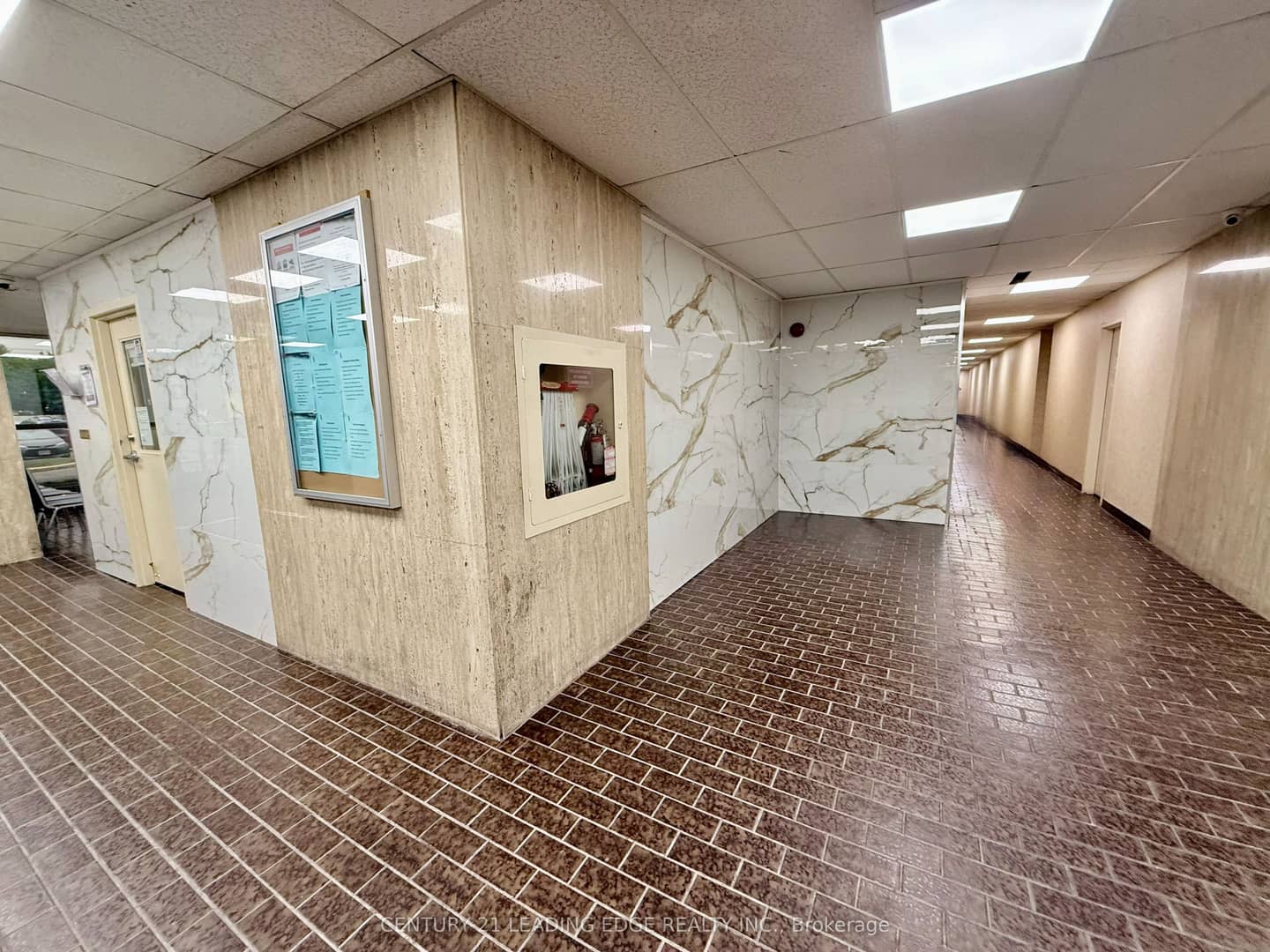 45 Sunrise Avenue 701, Toronto, ON M4A 2S3