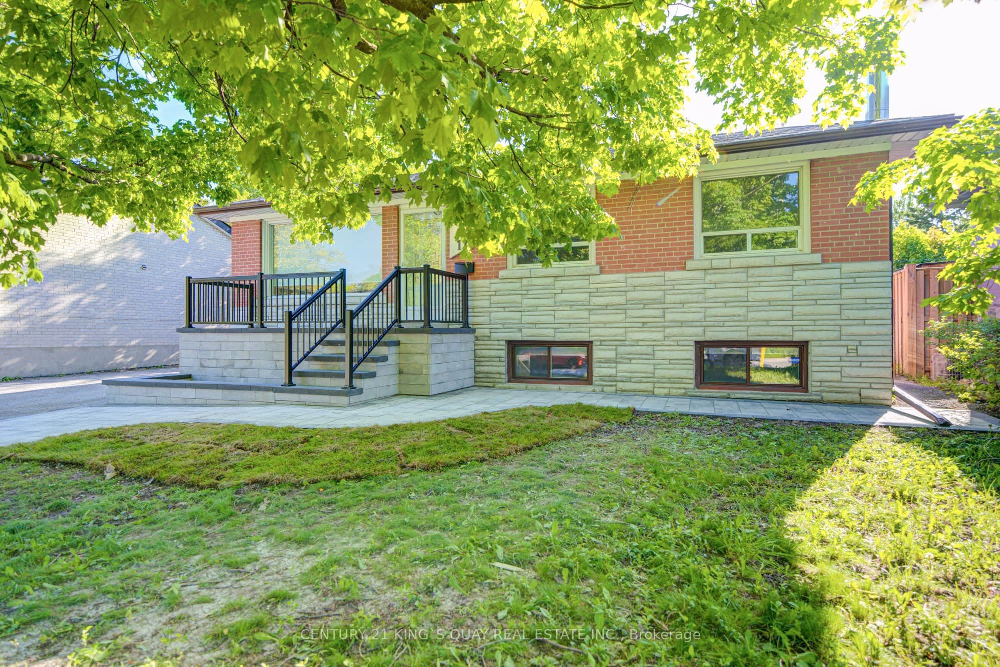 176 Felix Road Main Floor, Richmond Hill, ON L4C 3M9