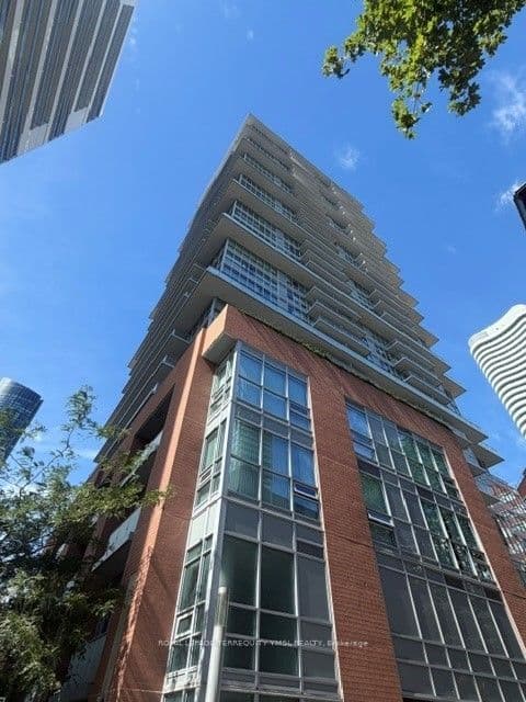 365 Church Street Ph11, Toronto, ON M5B 0B5