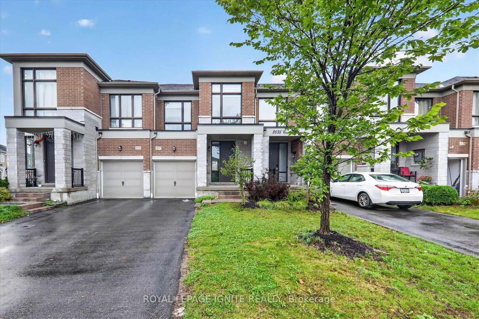 2637 Cerise Manor Court, Pickering, ON L1X 0G8