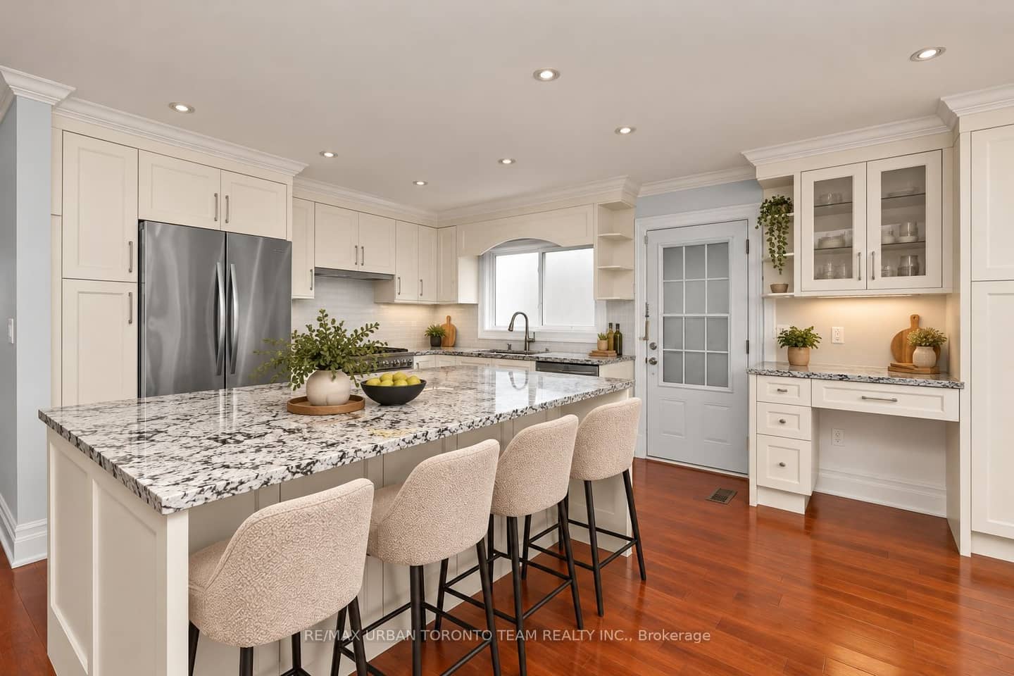 23 Wishart Place, Toronto, ON M3L 1P9