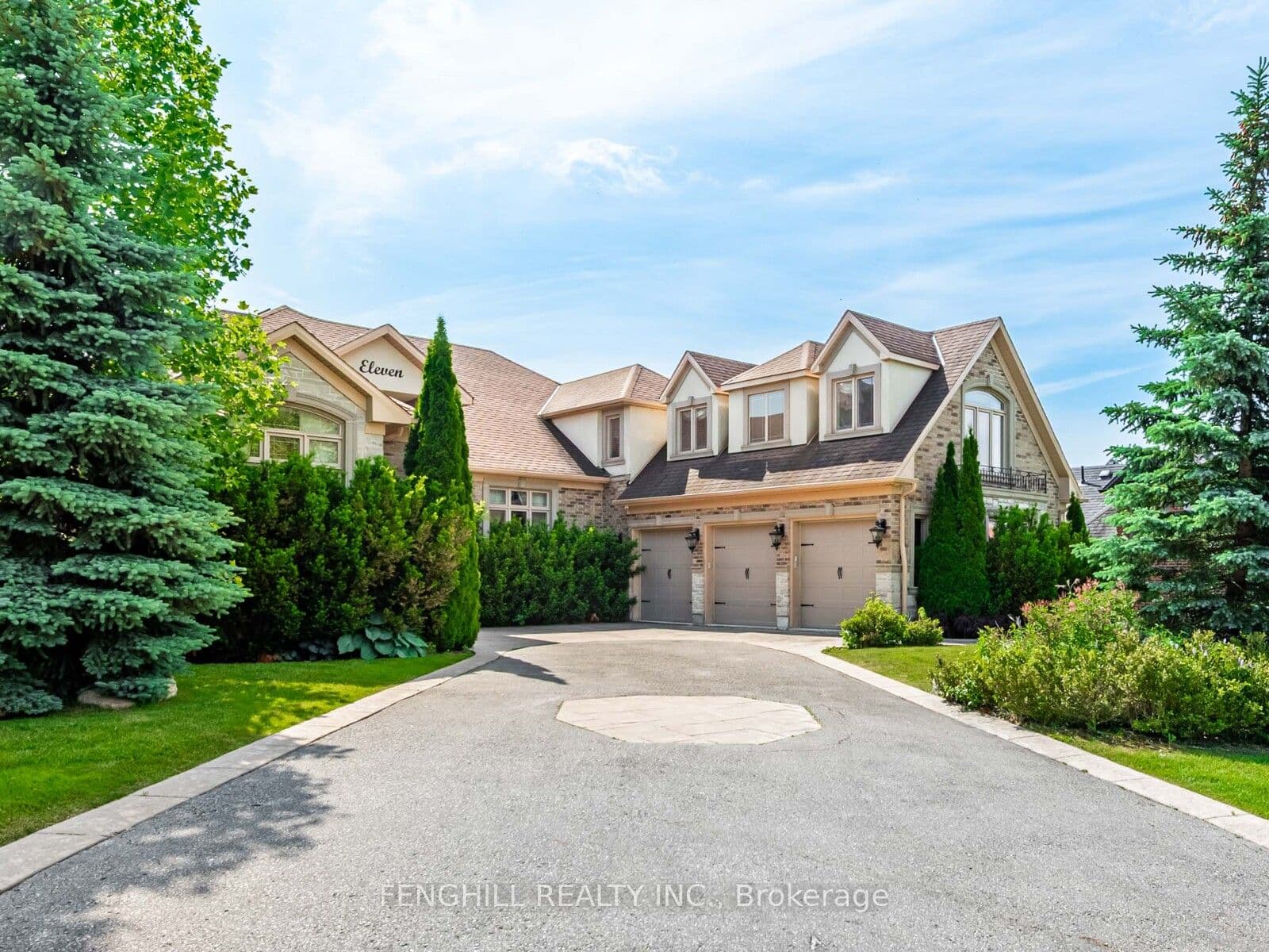 11 Macleod Estate Court, Richmond Hill, ON L4E 0B1