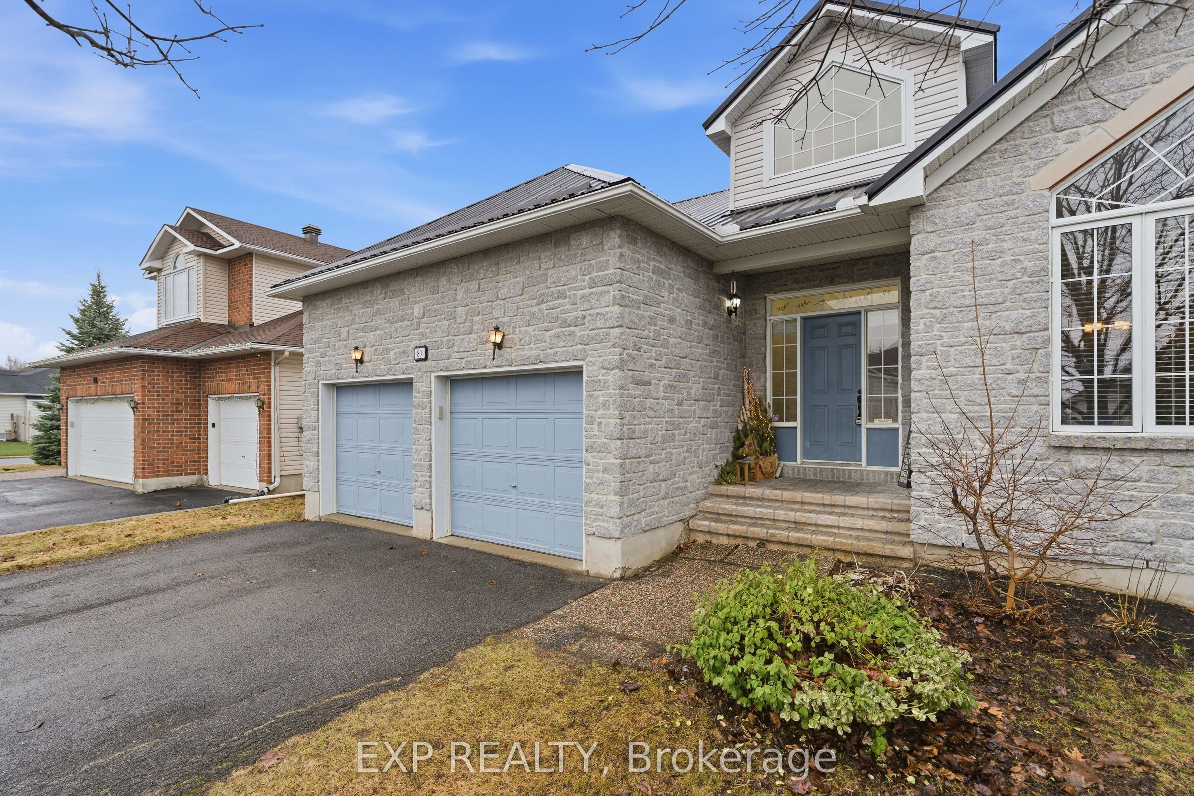 80 La Prairie Street, Russell, ON K0A 1W0