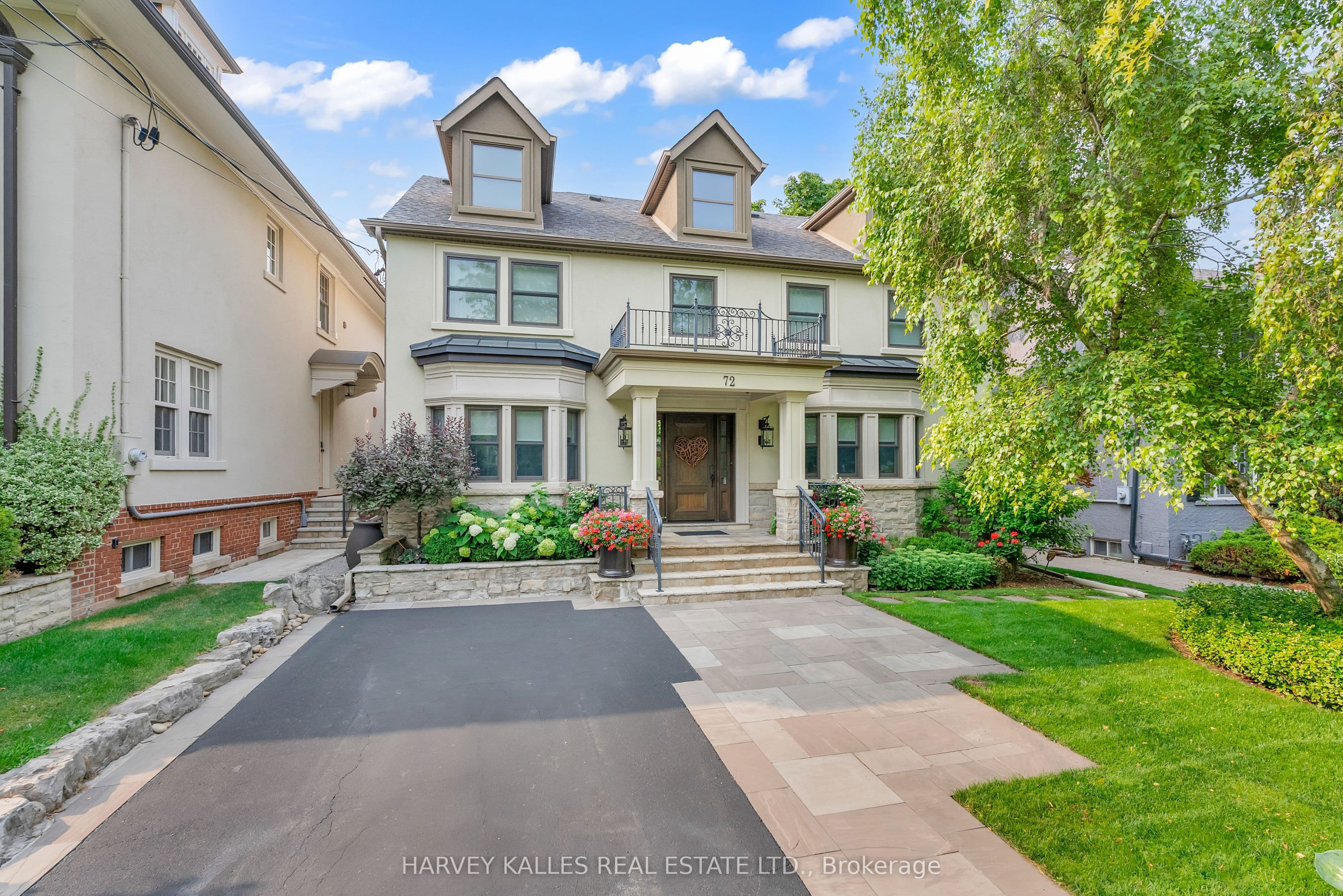 72 Teddington Park Avenue, Toronto, ON M4N 2C6