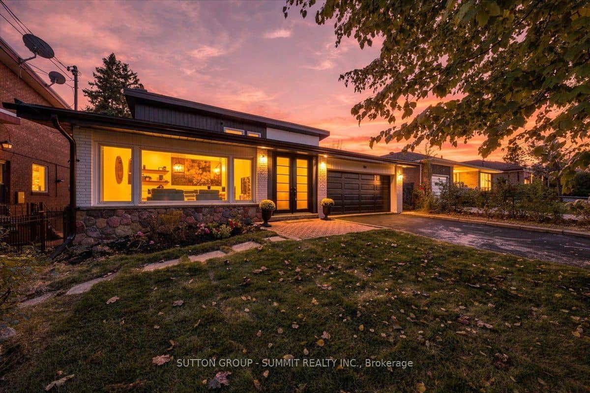 184 Torresdale Avenue, Toronto, ON M2R 3E4