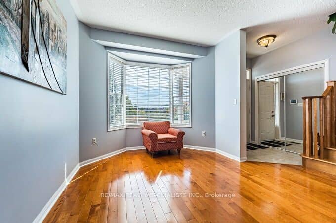 154 Valleyway Drive, Brampton, ON L6X 0N3