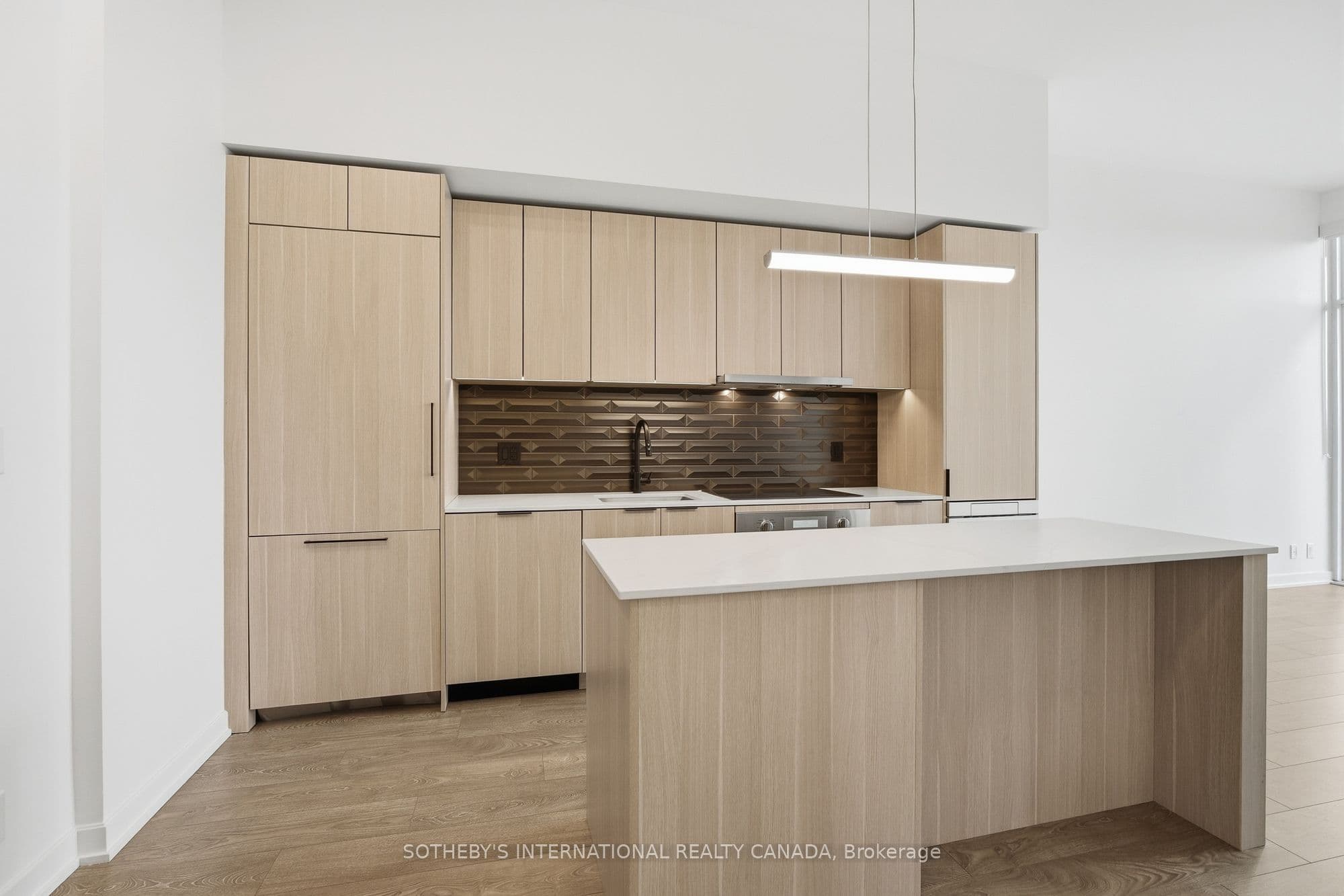 88 Bathurst Street PH01, Toronto, ON M5V 0W8