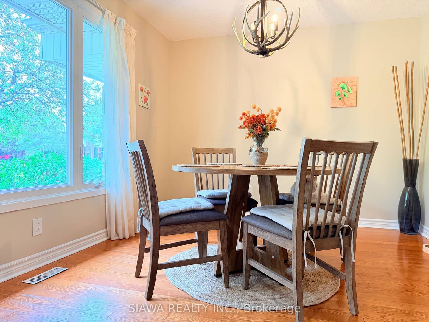 6789 Shelter Bay Road, Mississauga, ON L5N 1T7