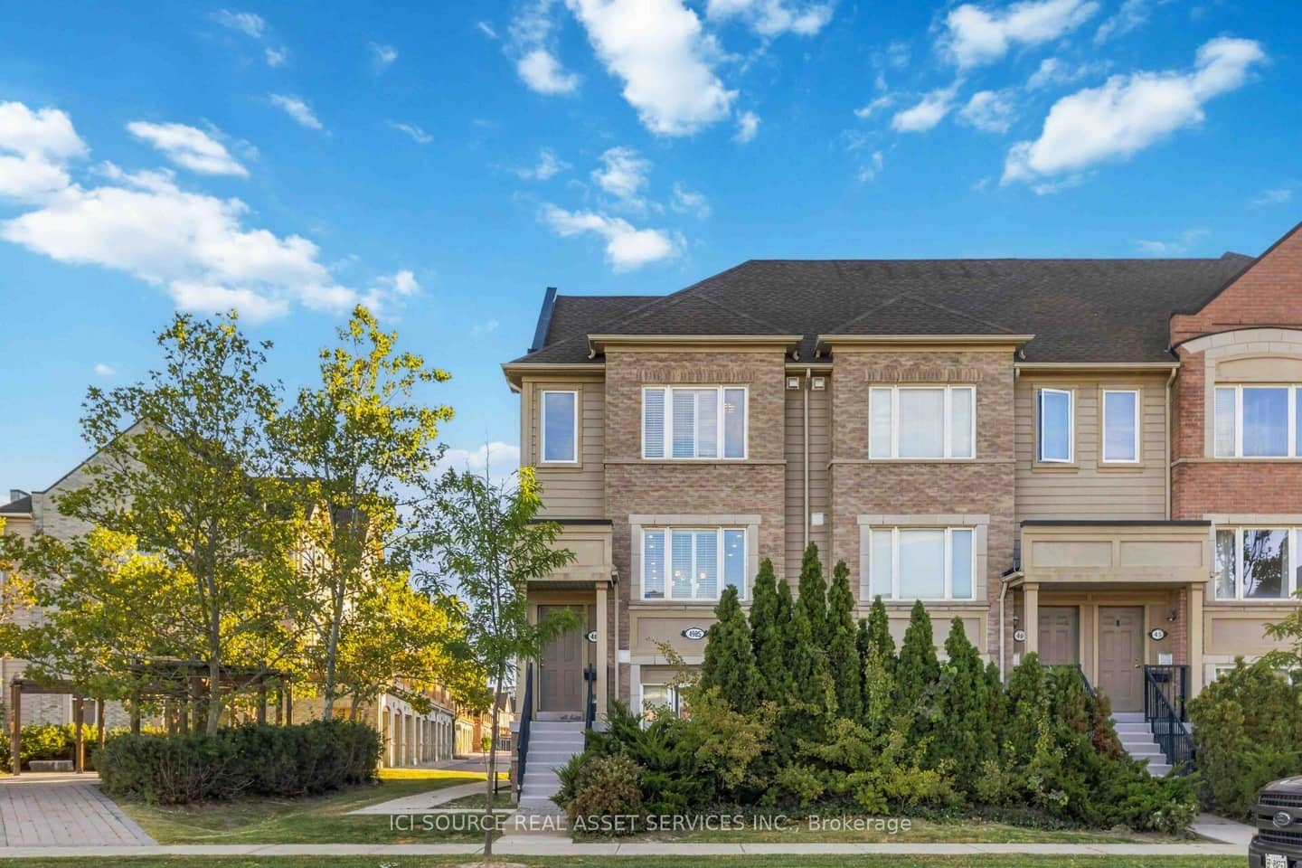 4985 Southampton Drive 48, Mississauga, ON L5M 8C6