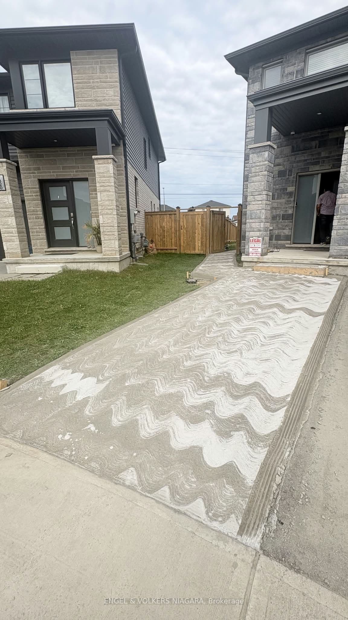 7330 Marvel Drive Lower, Niagara Falls, ON L2H 3V5