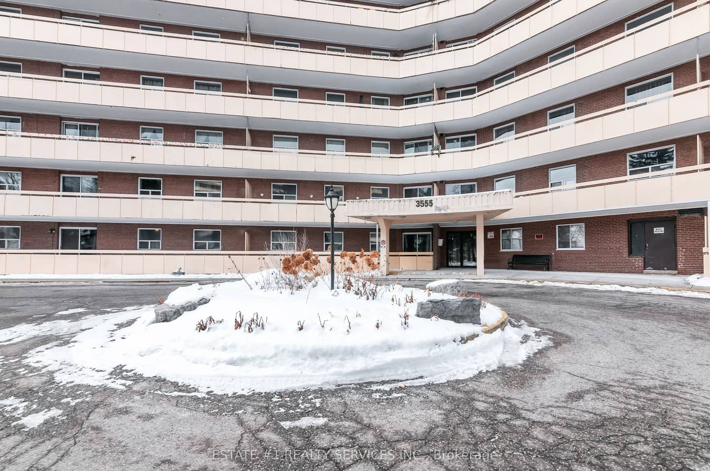 3555 Derry Road E 402, Mississauga, ON L4T 1B2