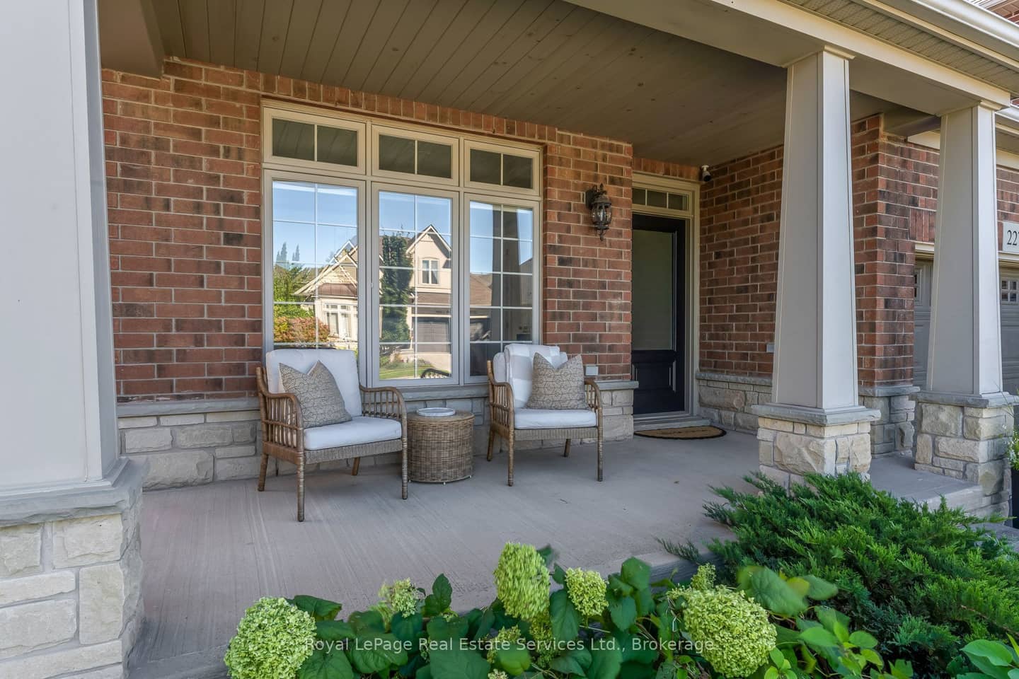 2271 Littondale Lane, Oakville, ON L6M 0A6