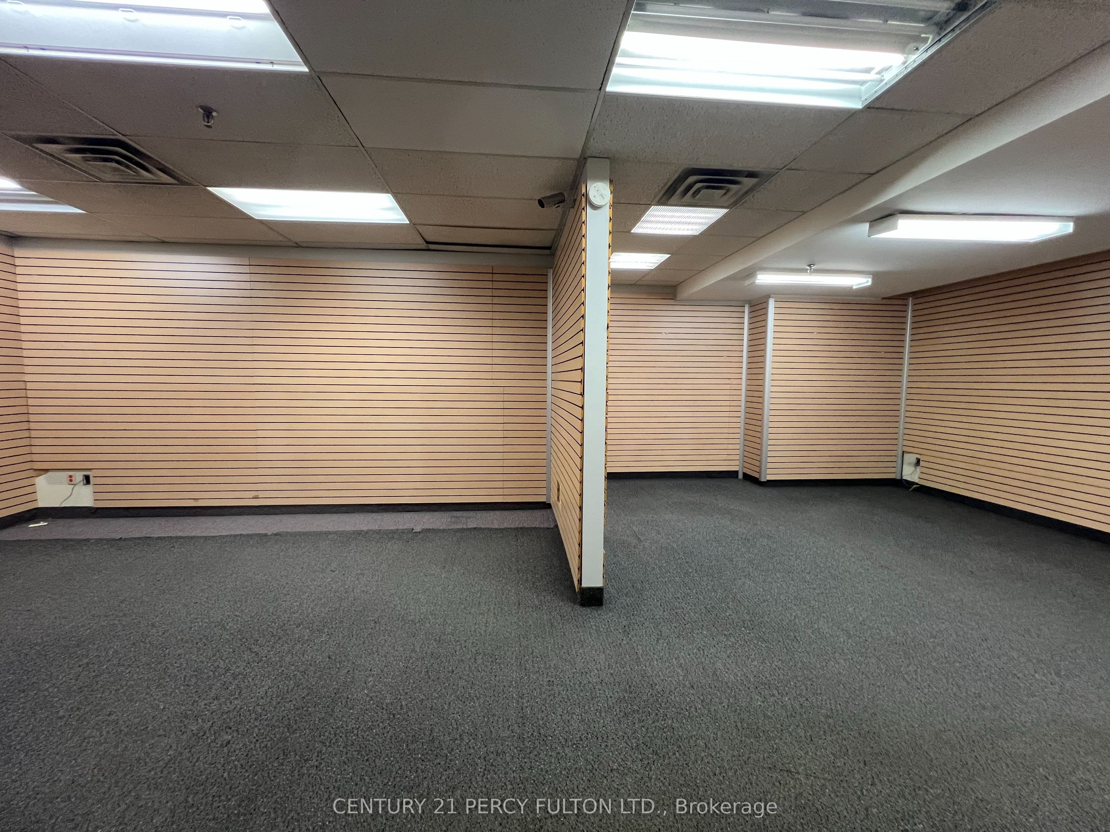 230 Eddystone Avenue 201, Toronto, ON M3N 1H7