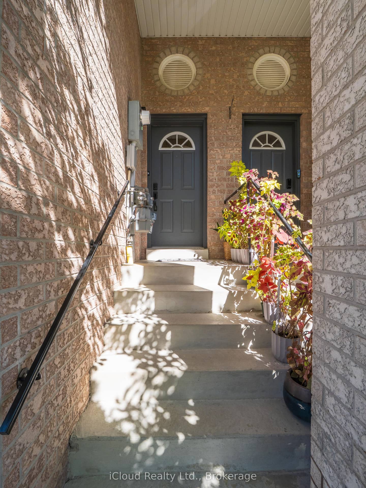 51 Spadina Road, Brampton, ON L6X 4X6