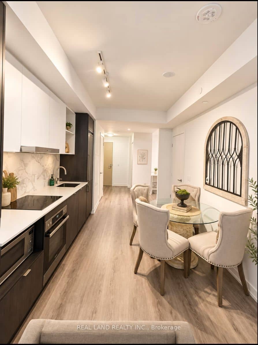 138 Downes Street 6802, Toronto, ON M5E 0E4