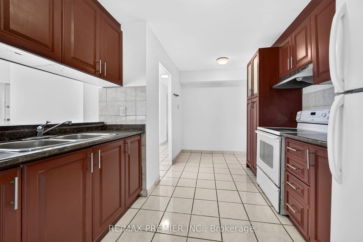 234 Albion Road 1205, Toronto, ON M9W 6A5